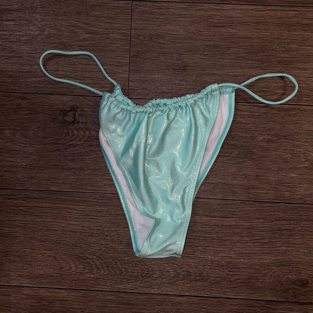 New Bikini Bottoms